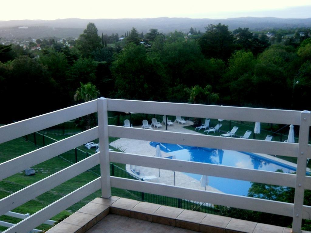 Las Ardillas Cabanas Y Suites Ла Фалда Стая снимка
