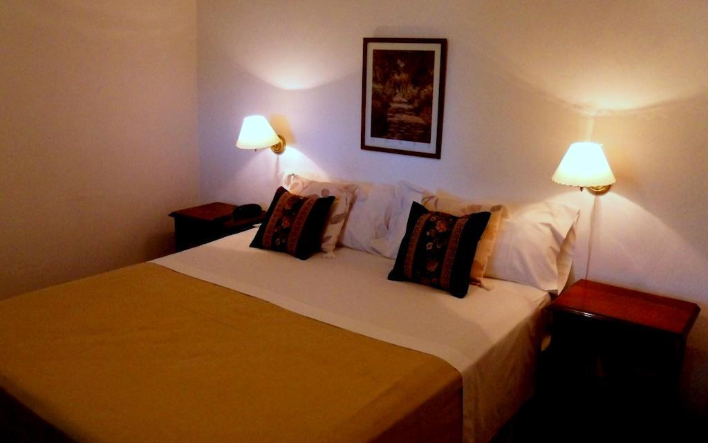 Las Ardillas Cabanas Y Suites Ла Фалда Стая снимка